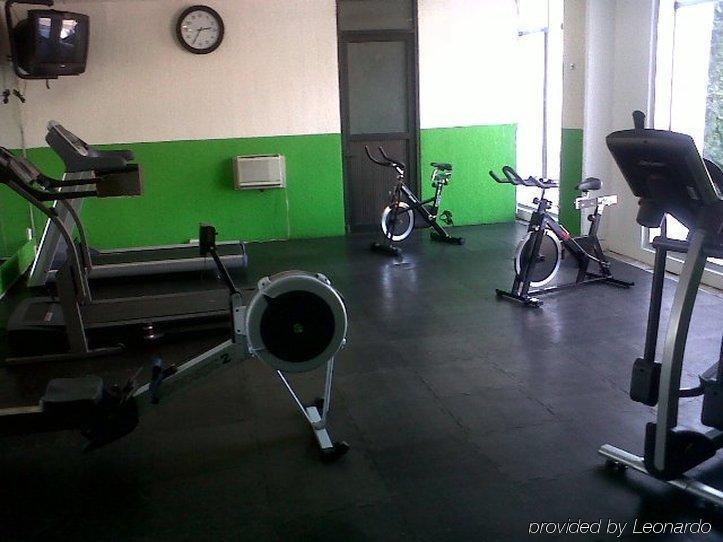Holiday Inn Express Toluca By Ihg Экстерьер фото